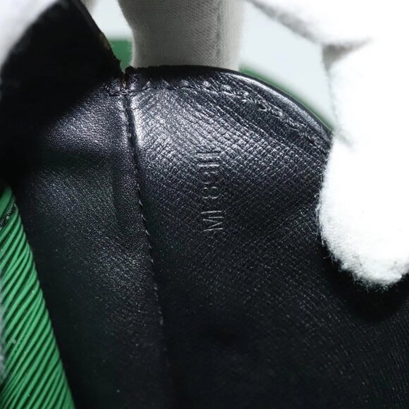 LOUIS VUITTON Epi Cartouchiere MM Shoulder Bag Green M52244 LV Auth 139110 - Picture 13 of 16